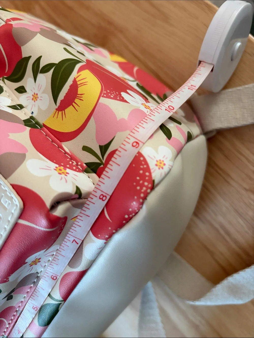 Disney Bioworld Minnie Mouse Peach Backpack